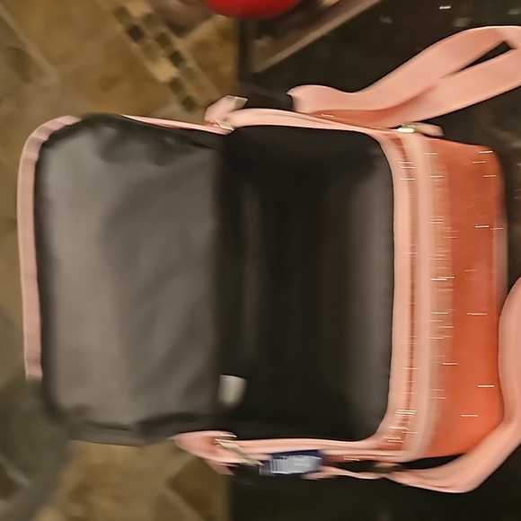 Wildkin Pink Glittery Lunchbox - Picture 6 of 7